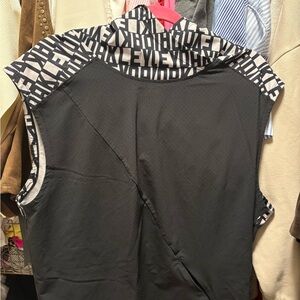 Oakley Black and White Sleeveless Top